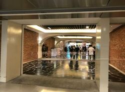 111 Somerset (D9), Retail #566727481